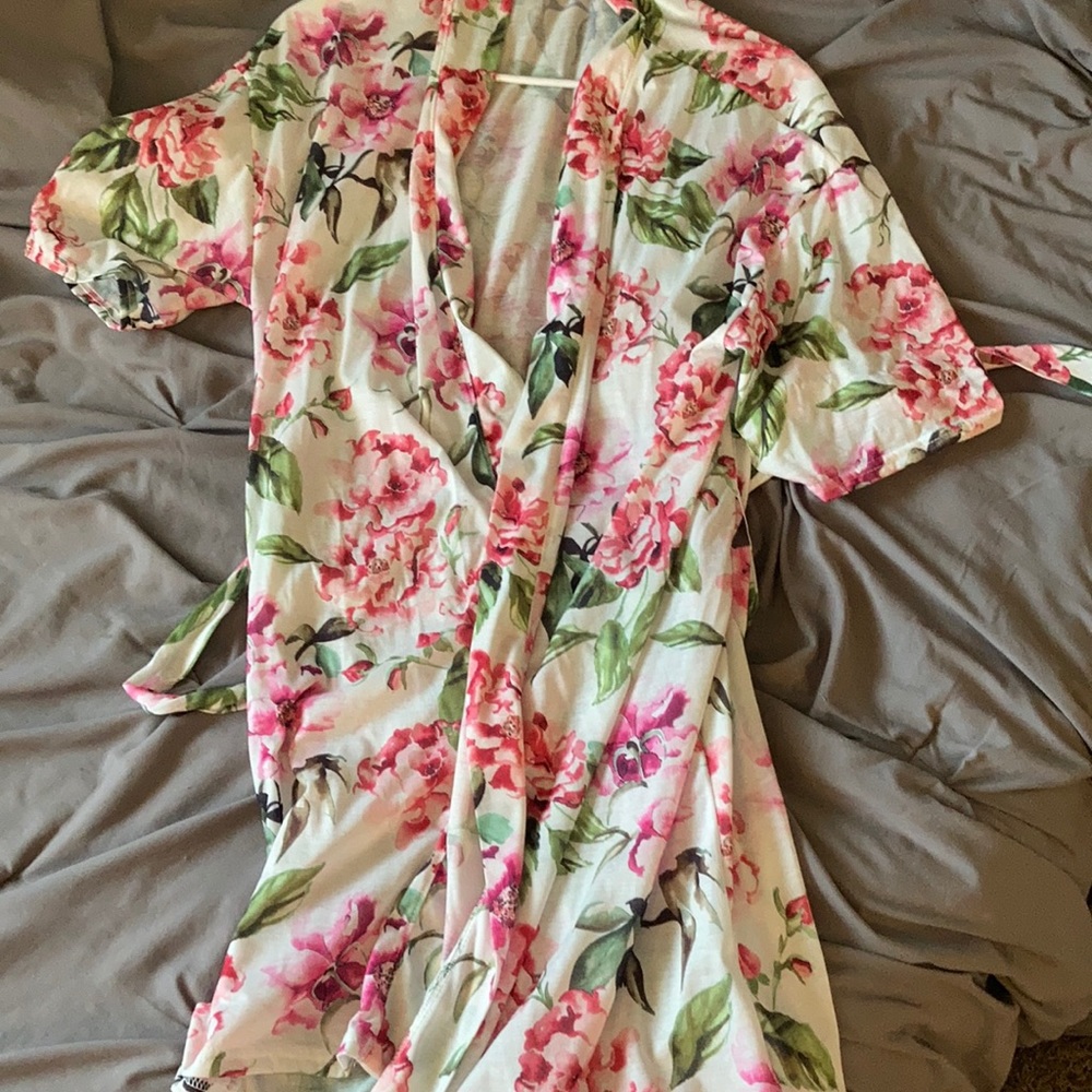 One size fits all robe/mumu